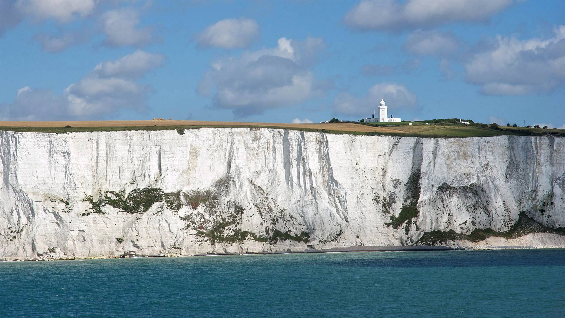 必应壁纸:多佛尔白崖，英国多佛尔 (© LisaValder/Getty Images)