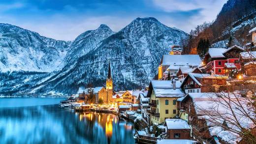 哈尔施塔特，奥地利 (© Jon Arnold Images Ltd/Alamy)_必应壁纸